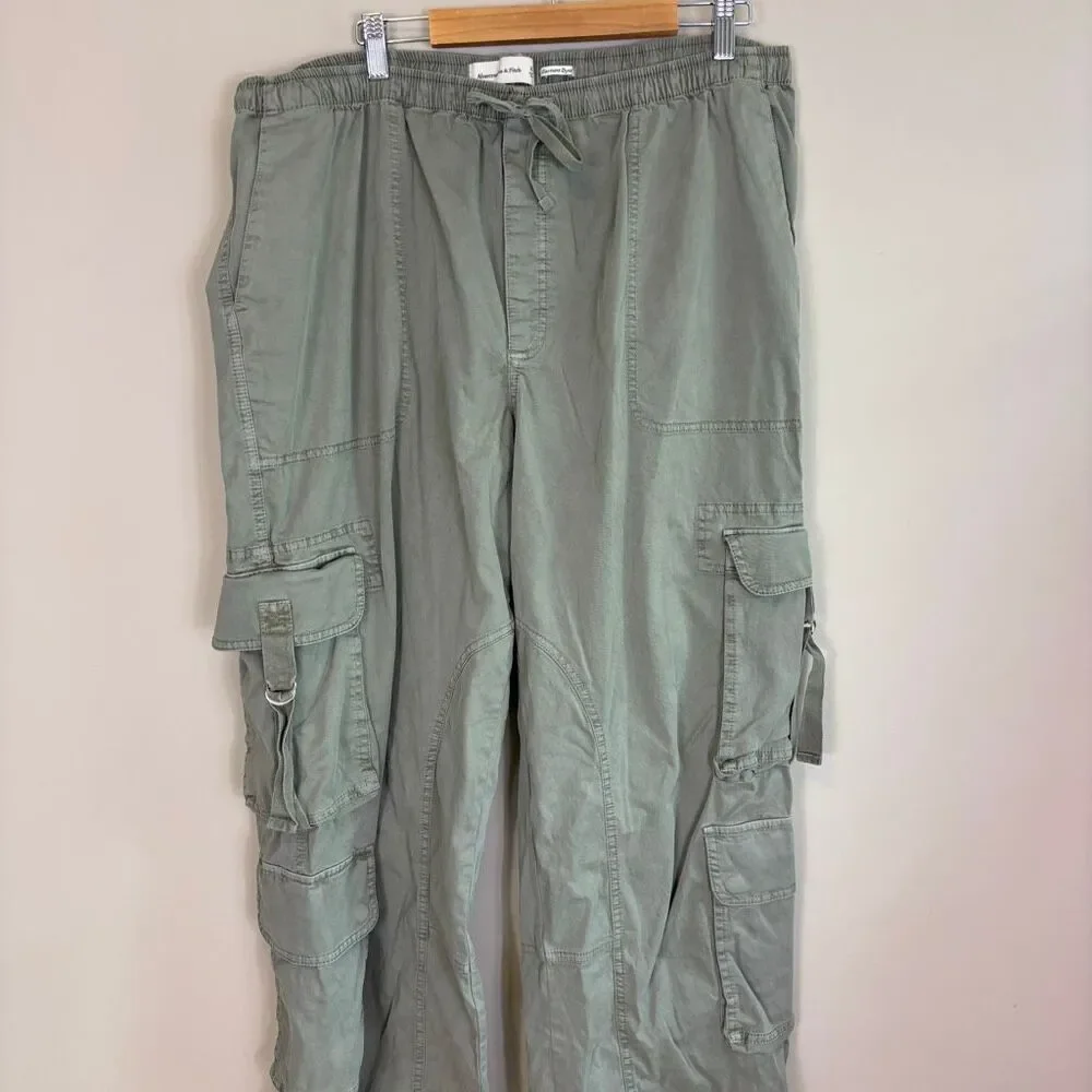 Abercrombie & Fitch Women's Garment Dyed Green Cargo Wide Leg Pants Size XL - Picture 3 of 5
